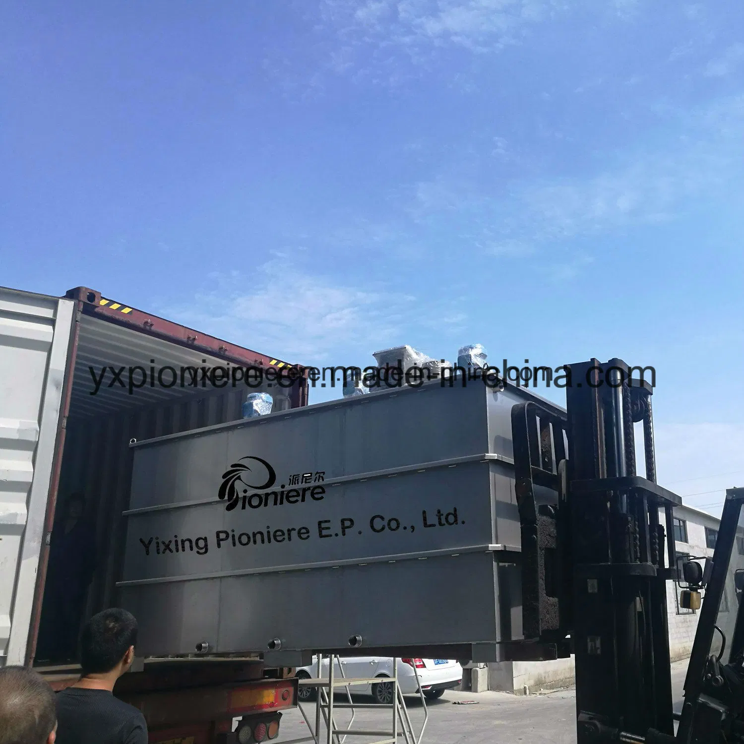 Sistema Automático de Dosagem de Floculante Químico em Pó